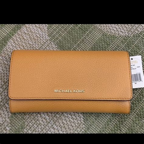 michael kors cider wallet